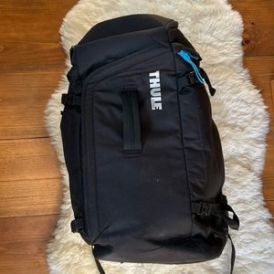 Thule 60 L Roundtop Boot Bag